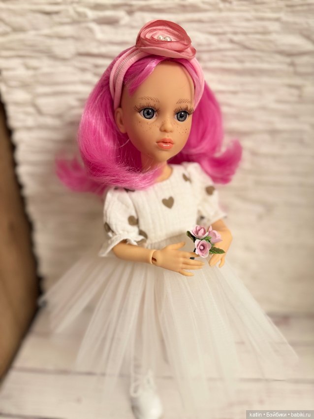 Невероятная Абриль от Паола Рейна, Paola Reina