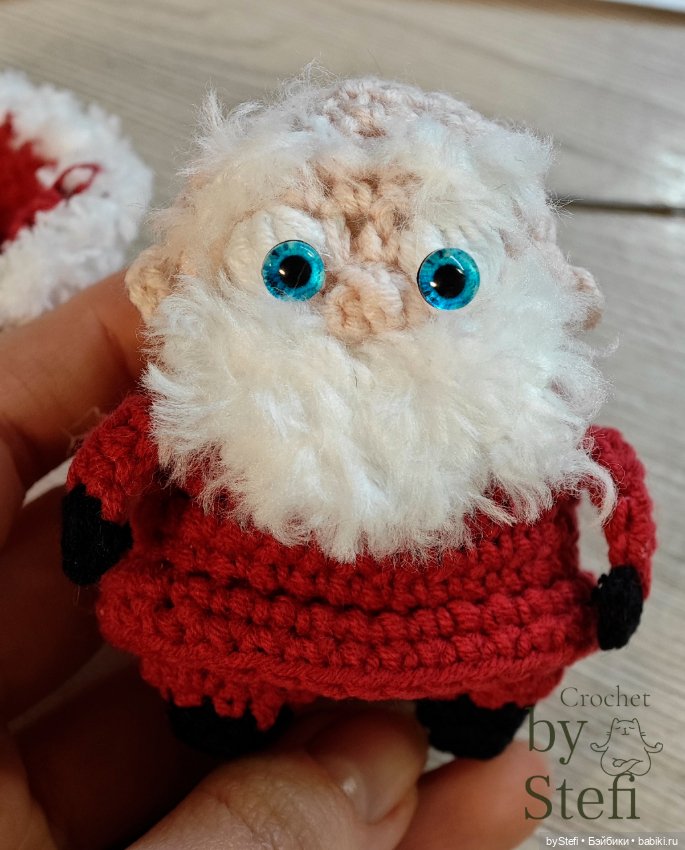 Дед Мороз и Снегурочка — Вязаные игрушки и амигуруми: крючком