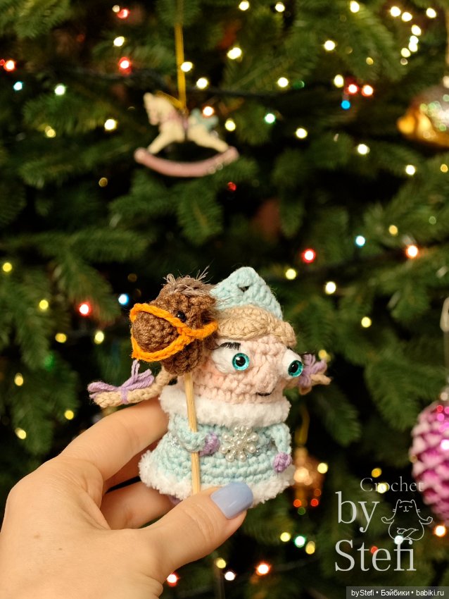 Дед Мороз и Снегурочка — Вязаные игрушки и амигуруми: крючком