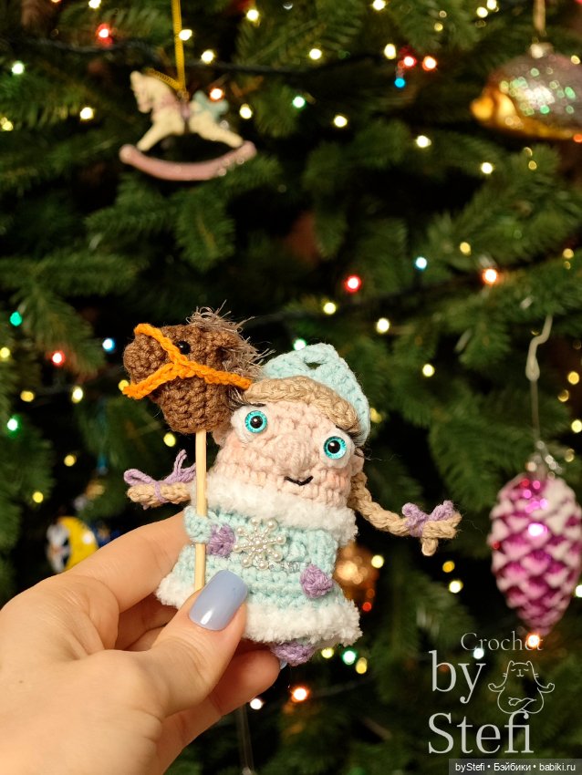 Дед Мороз и Снегурочка — Вязаные игрушки и амигуруми: крючком