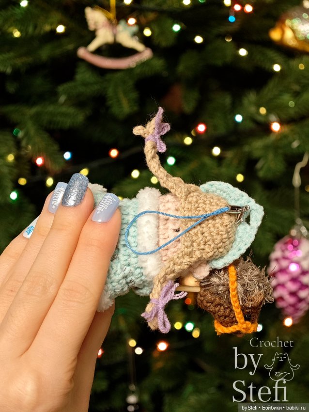 Дед Мороз и Снегурочка — Вязаные игрушки и амигуруми: крючком