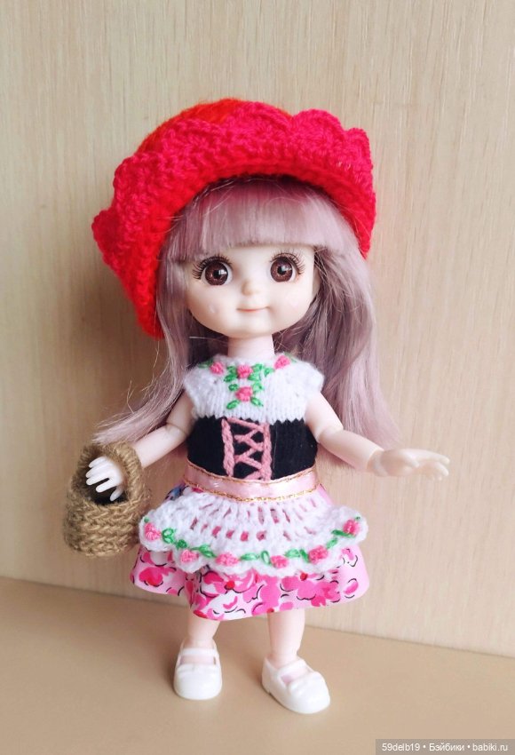 Новогодний костюм для куклы баболи "Красная Шапочка"