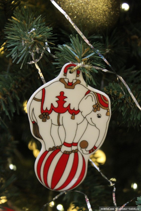 Елочки ГУМа, декабрь 2025