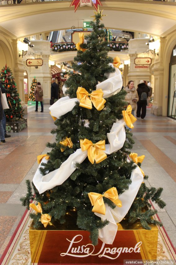 Елочки ГУМа, декабрь 2025 (фото 2)