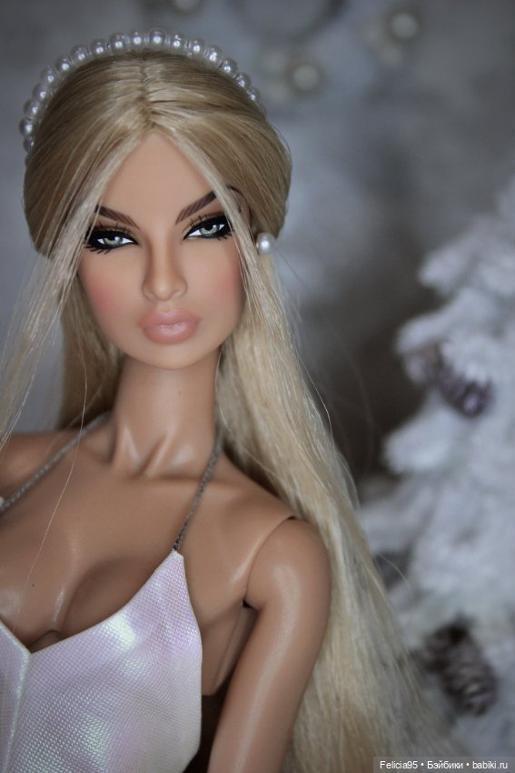 Немножко Евгении в новом образе (фото 6)