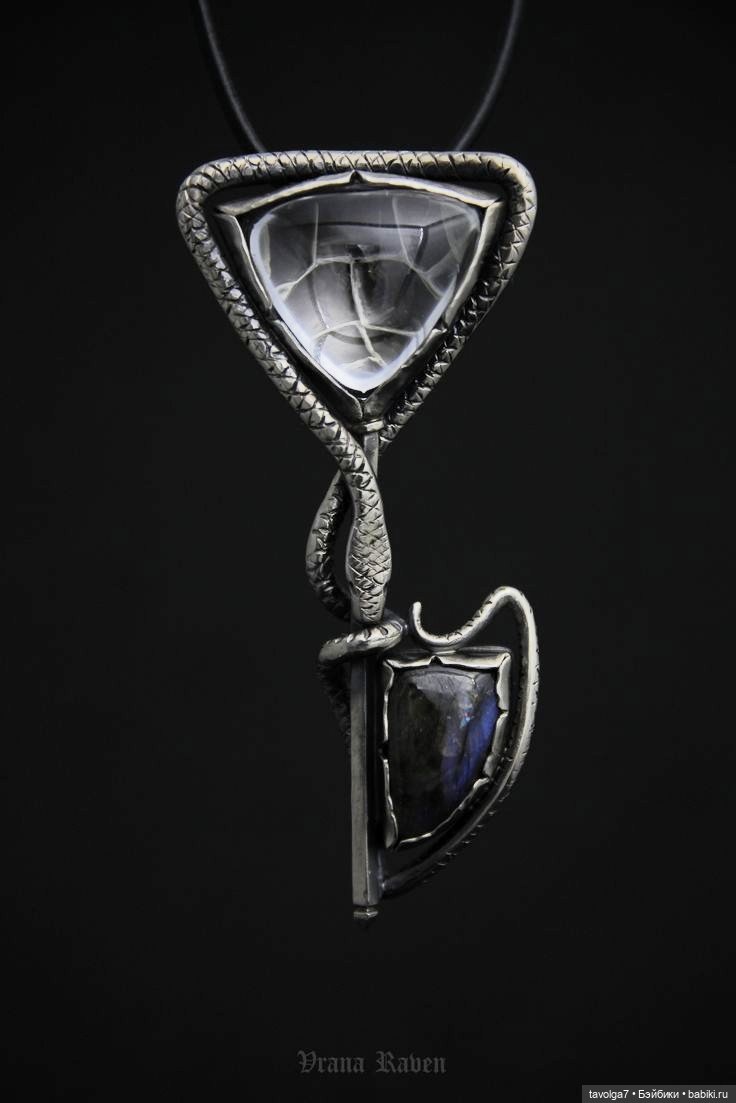 Непростой, но уютный монохром Декабря