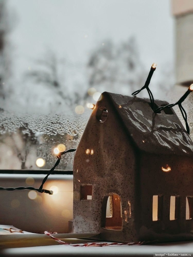 Серо-белый, серебристо-золотистый Новый Год XXI века (фото 7)