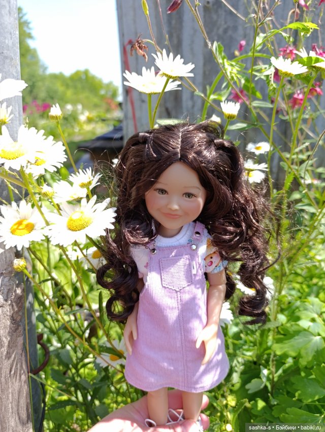 Весна-Лето 2025. Часть 2 - Прогулки с Джули (Руби Ред)