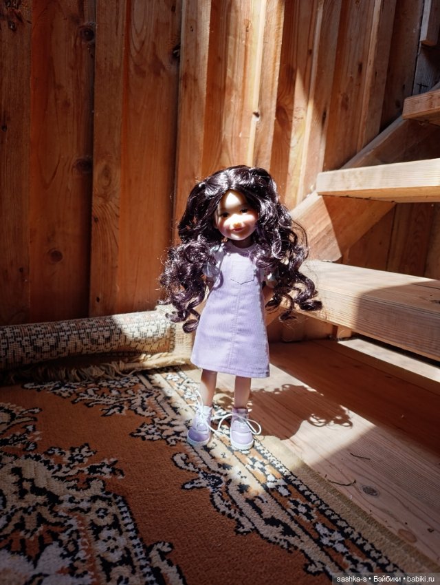 Весна-Лето 2025. Часть 2 - Прогулки с Джули (Руби Ред)