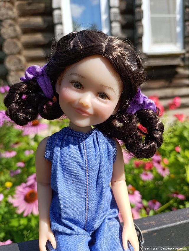 Весна-Лето 2025. Часть 2 - Прогулки с Джули (Руби Ред)