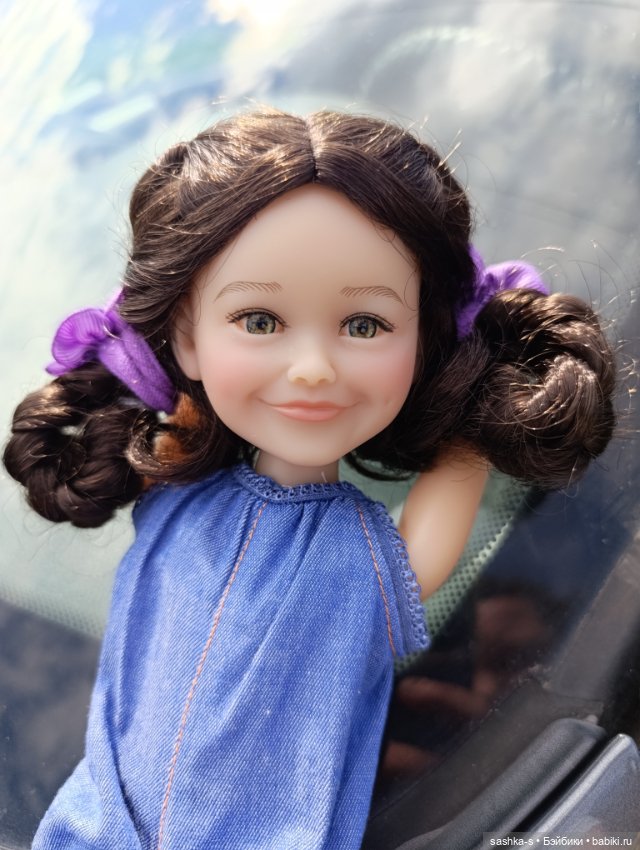 Весна-Лето 2025. Часть 2 - Прогулки с Джули (Руби Ред)