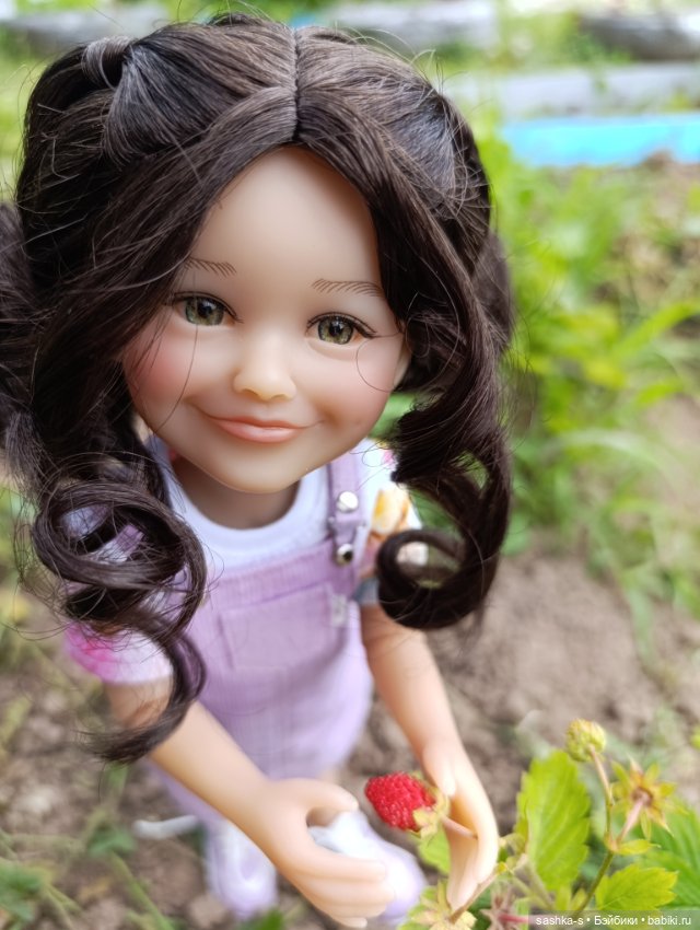 Весна-Лето 2025. Часть 2 - Прогулки с Джули (Руби Ред)