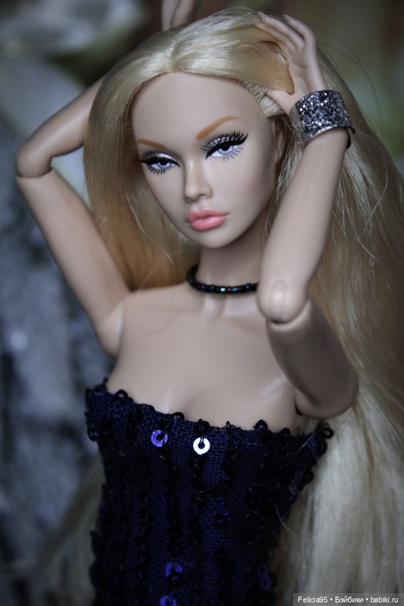 Чуть чуть новогоднего с Poppy Parker