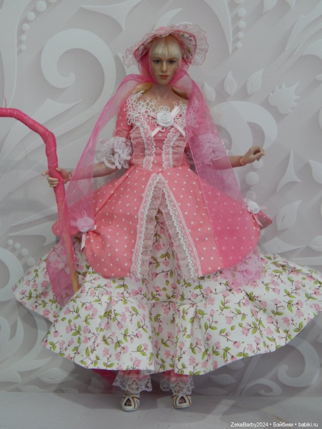 Предновогодний карнавал — Одежда и обувь для кукол своими руками: фото