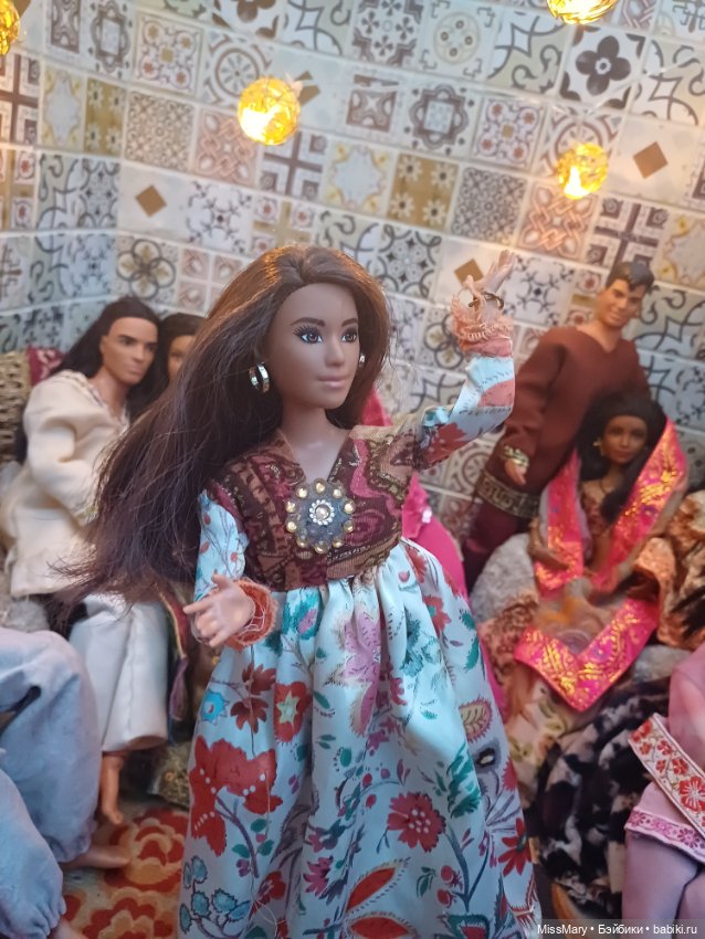 Индийские посиделки или помолвка Аджая и Рекхи