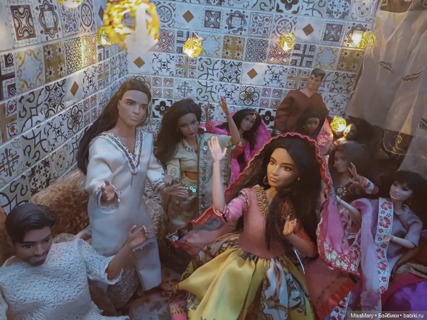 Индийские посиделки или помолвка Аджая и Рекхи