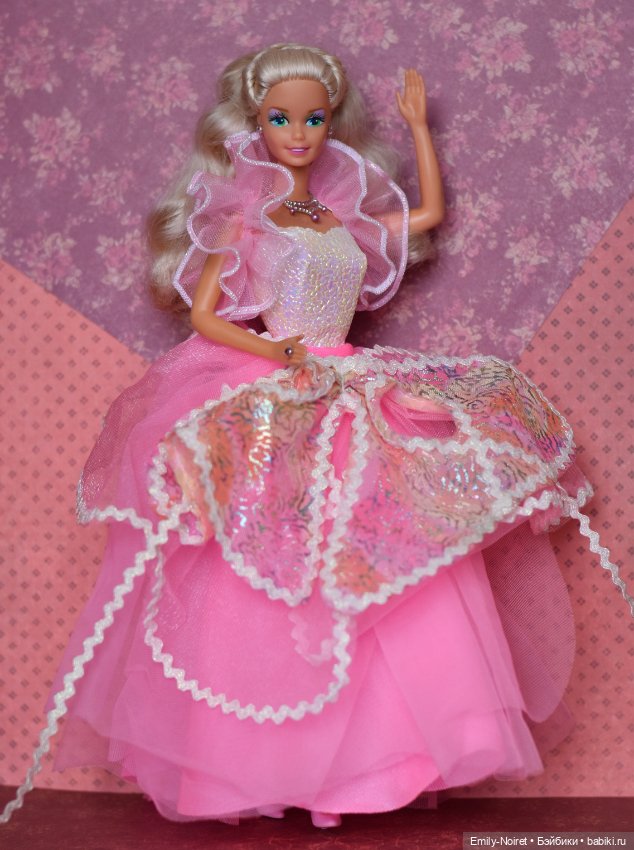 Costume Ball Barbie 1990 — Куклы Barbie (Барби): Looks
