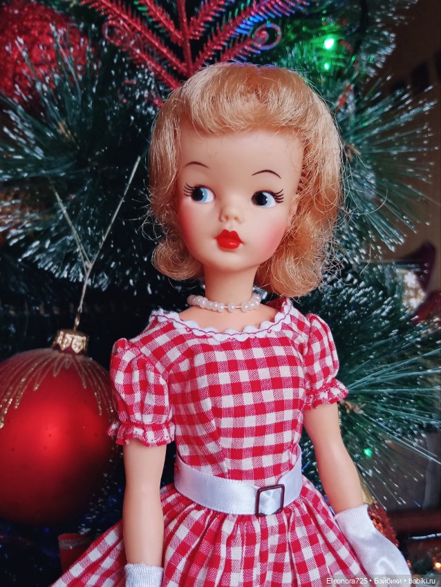 Винтажные красотки готовятся к Новому году (фото 3)