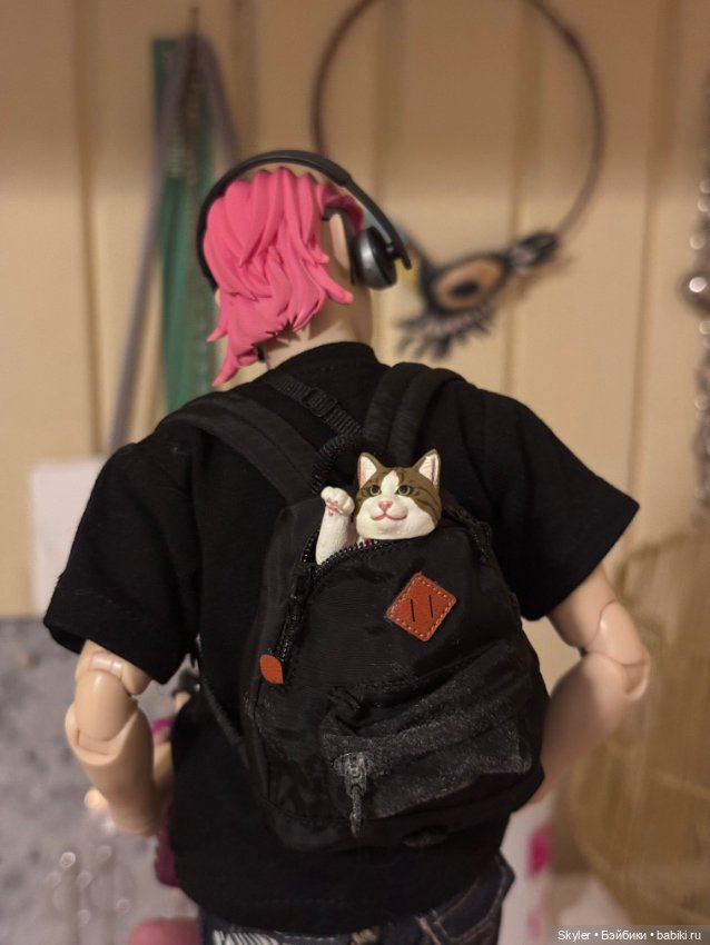 Великий модник, или Как Йоханн в Японию собирался😁