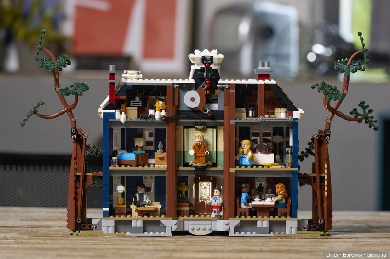 LEGO - набор 11370 «Stranger Things: The Creel House» (фото 2)