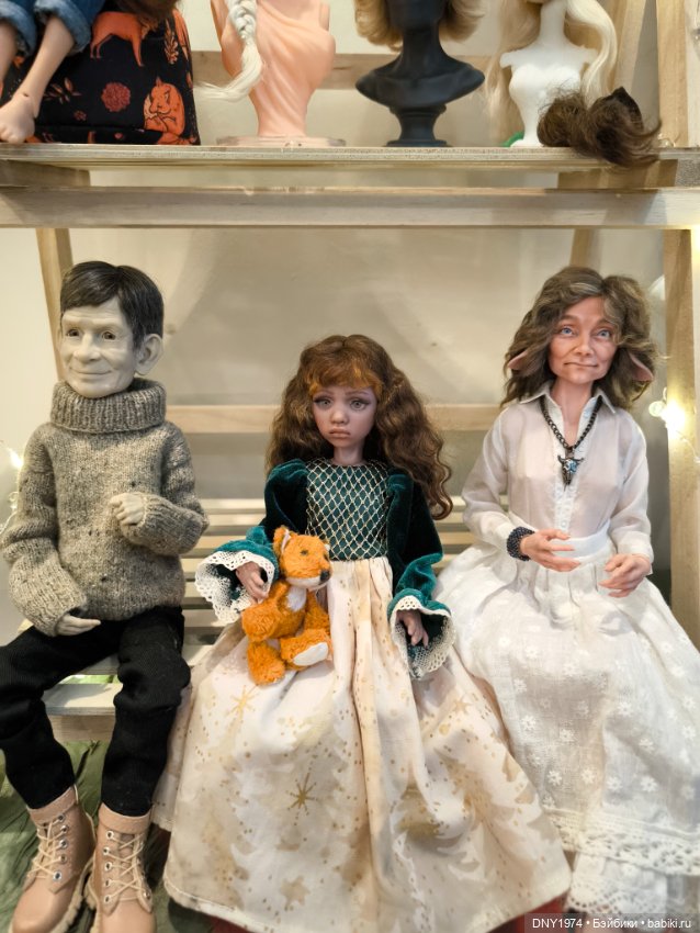 Пробежимся по Территории кукол, часть 1