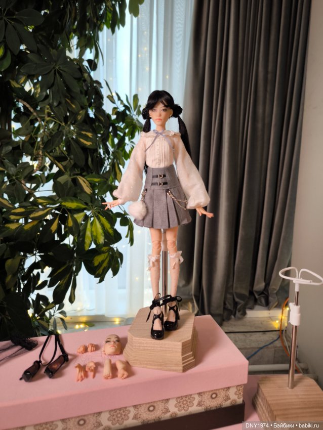 Пробежимся по Территории кукол, часть 1