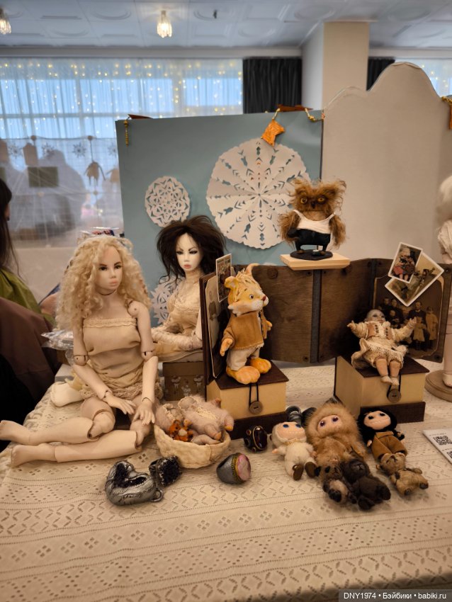 Пробежимся по Территории кукол, часть 2