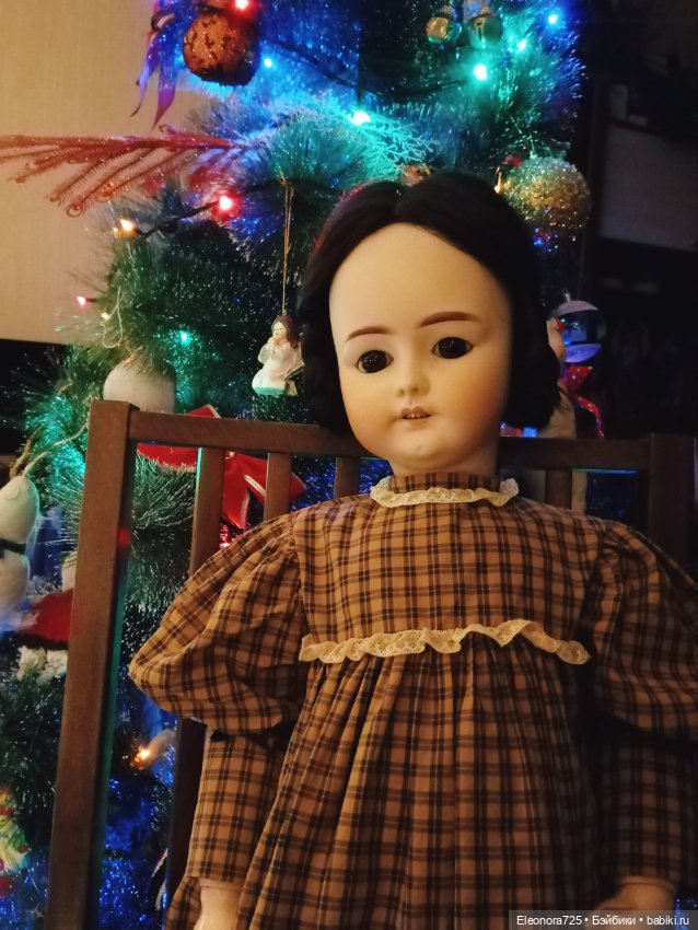 Антикварные леди у ёлочки🎄 (фото 2)