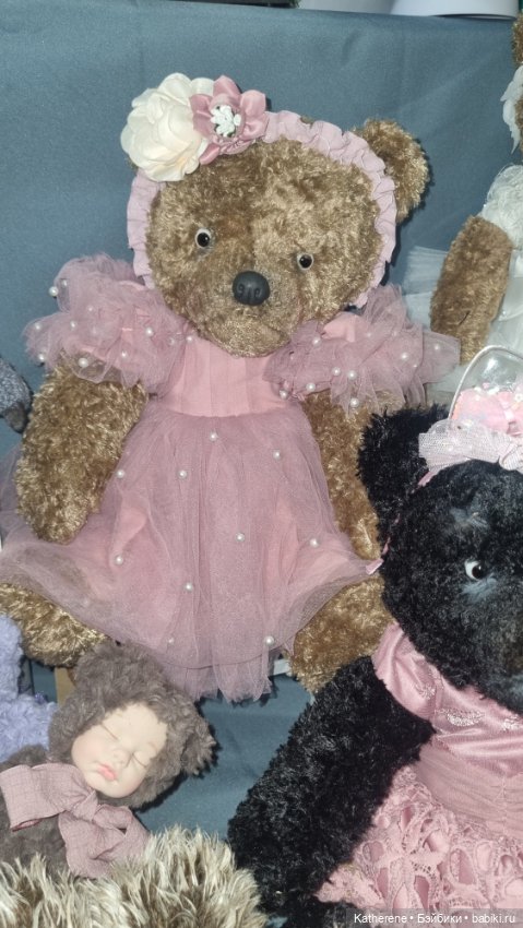 Мишки Тедди с выставки на Тишинке, 2025. Продолжение