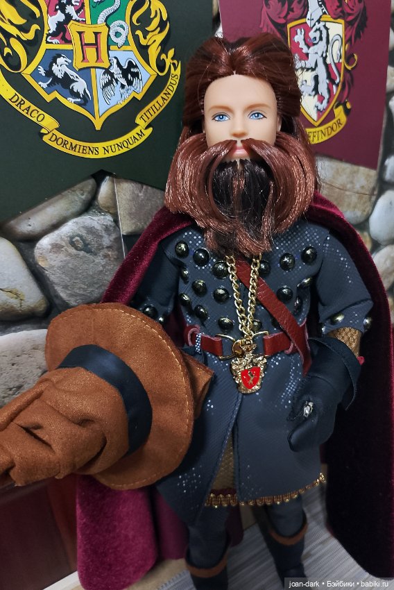 Гарри Поттер. Основатели Хогвартса. Годрик Гриффиндор (фото 2)
