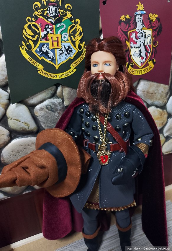 Гарри Поттер. Основатели Хогвартса. Годрик Гриффиндор (фото 3)