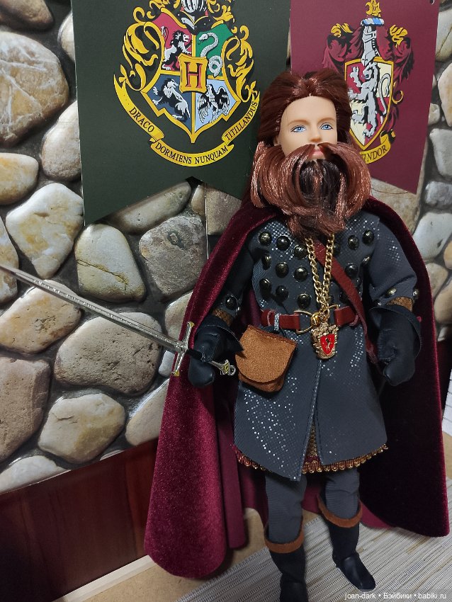 Гарри Поттер. Основатели Хогвартса. Годрик Гриффиндор (фото 4)