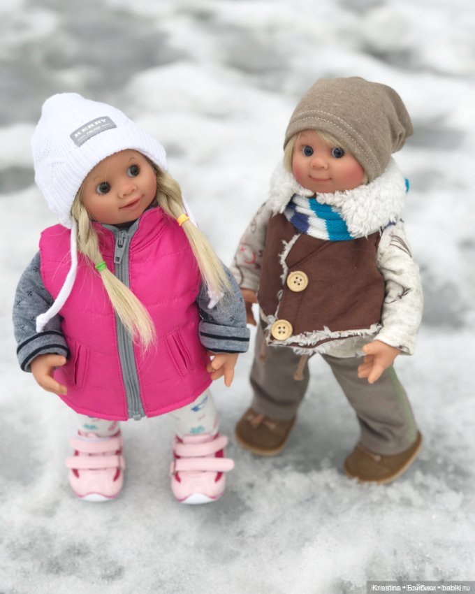 Фотографии кукол на улице 🤗 (фото 2)