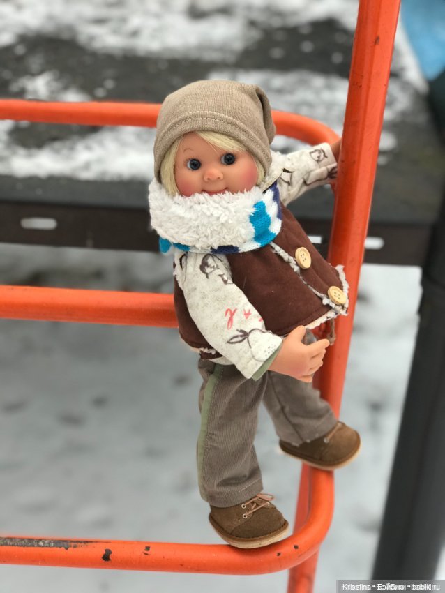 Фотографии кукол на улице 🤗 (фото 4)