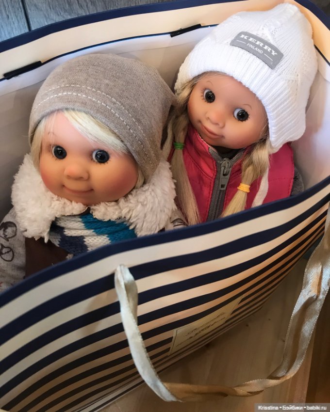 Фотографии кукол на улице 🤗