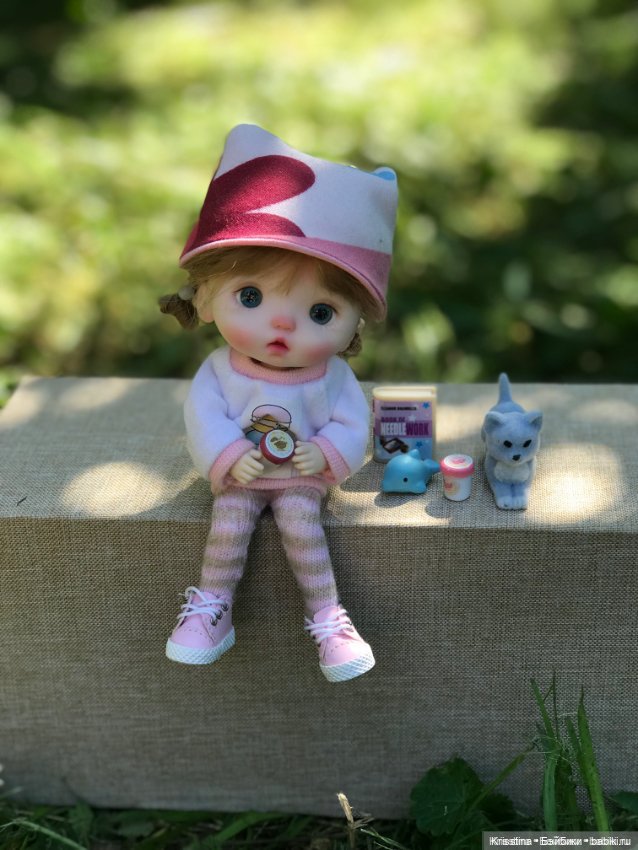 Фотографии кукол на улице 🤗