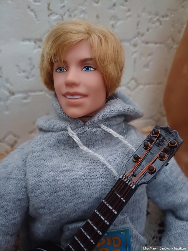 Райян из "Школьного мюзикла" или магия третьего глаза 👀 (фото 2)