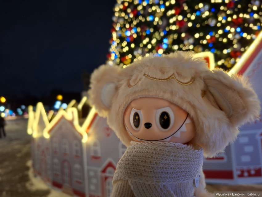 И снова Фуфыч. И снова ёлки, и праздничные огоньки 🎄 (фото 3)