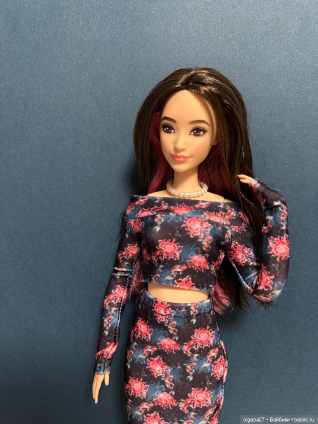 Итоги года 2025, часть 1 — Куклы Barbie (Барби): Looks (фото 2)