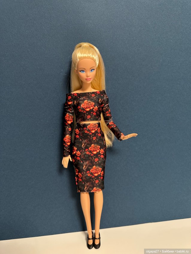 Итоги года 2025, часть 1 — Куклы Barbie (Барби): Looks (фото 5)