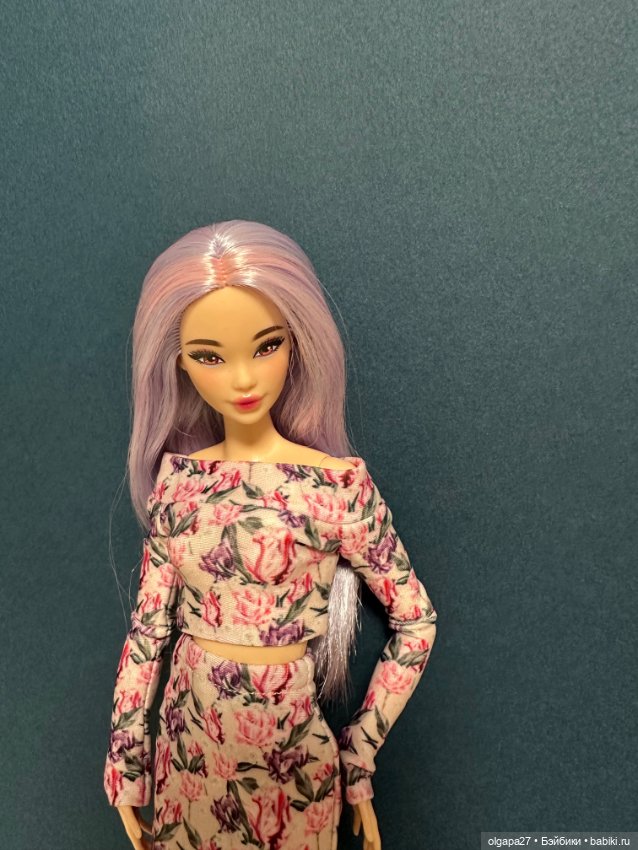 Итоги года 2025, часть 1 — Куклы Barbie (Барби): Looks (фото 6)