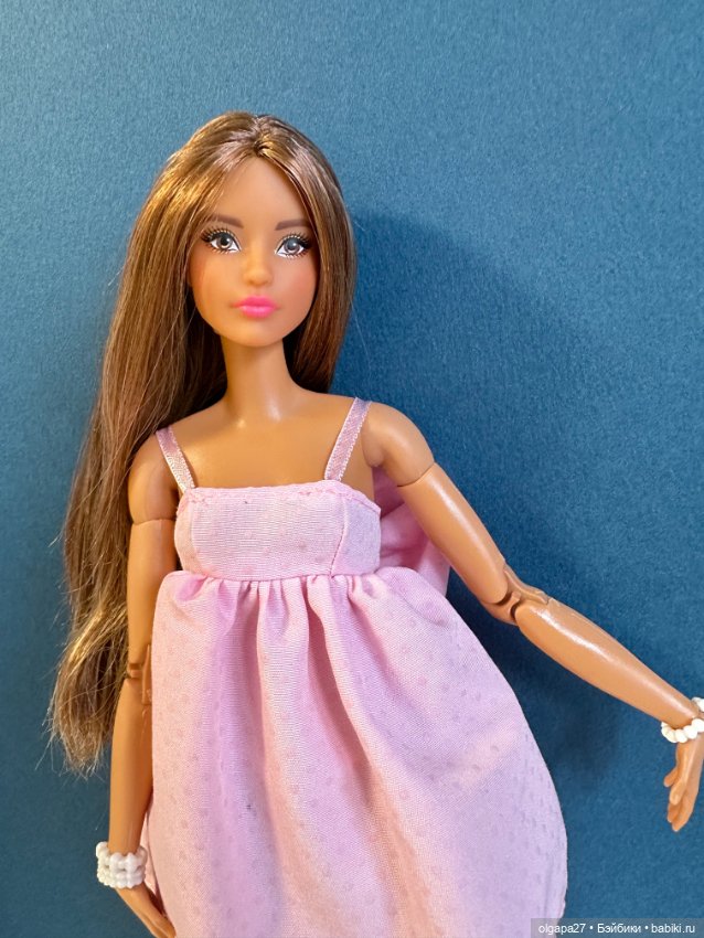 Итоги года 2025, часть 1 — Куклы Barbie (Барби): Looks (фото 8)