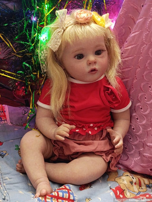 У ёлки 🎄🎄🎄 — Куклы Реборн (Reborn): домашние фото (фото 9)