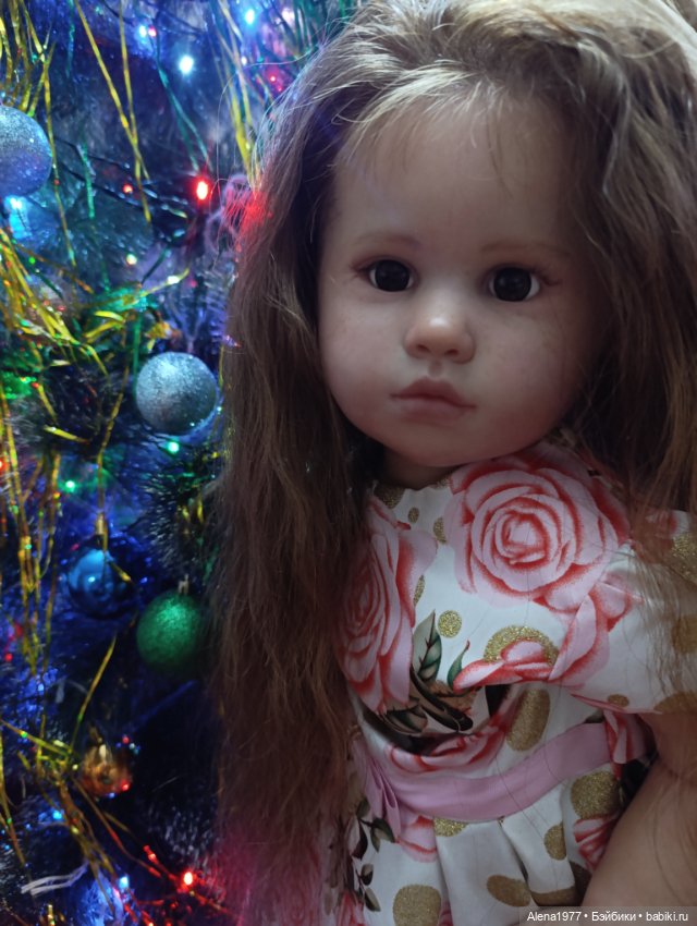 У ёлки 🎄🎄🎄 — Куклы Реборн (Reborn): домашние фото (фото 6)