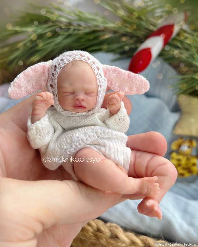 Миниатюрная кукла младенец Алёша (фото 2)