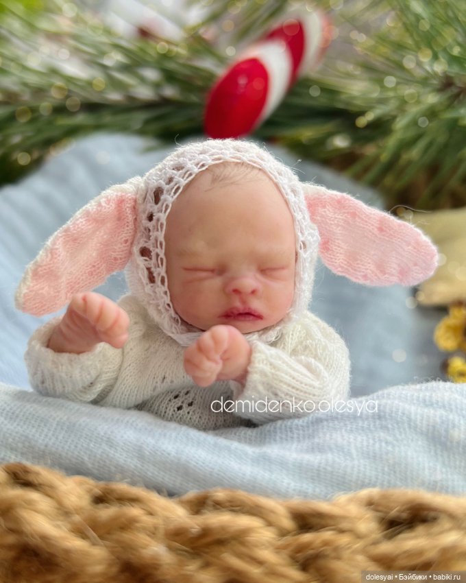 Миниатюрная кукла младенец Алёша