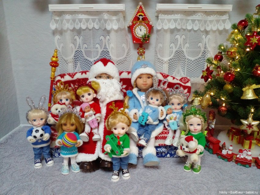 Новогодний утренник для самых маленьких