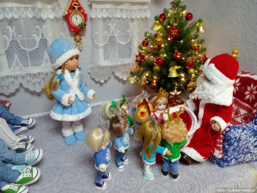 Новогодний утренник для самых маленьких