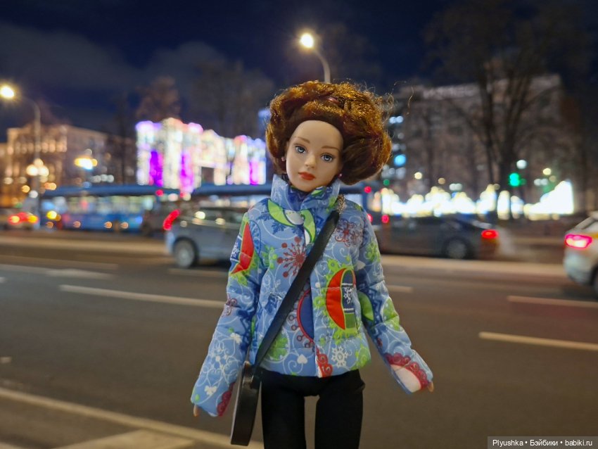 Декабрь, Страстной бульвар, Лили