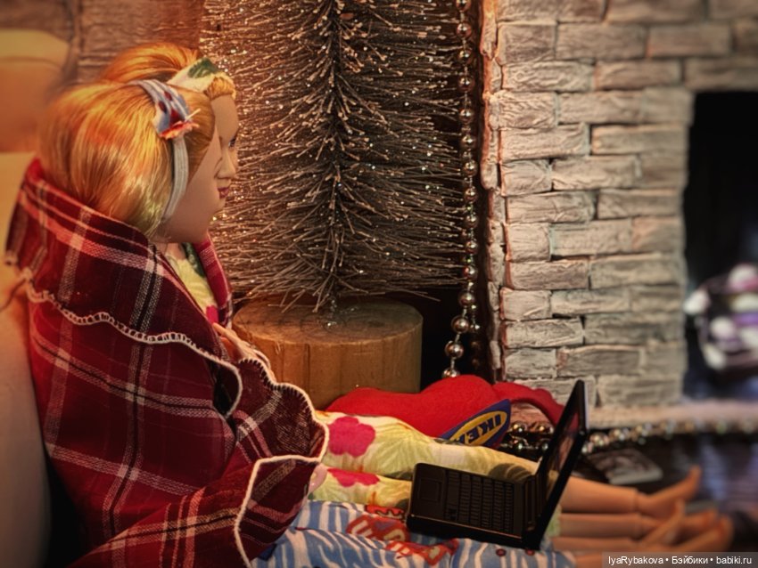 Рождество дома с сестрой — Куклы Barbie (Барби): Looks (фото 5)